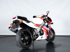 Honda RC 45 
