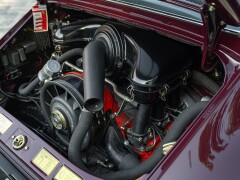 Porsche 911 2.2 S           