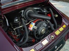 Porsche 911 2.2 S           