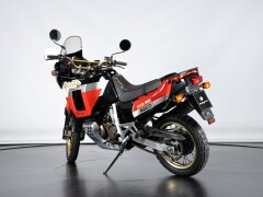Honda AFRICA TWIN 750 