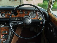 Rolls Royce SILVER SHADOW 