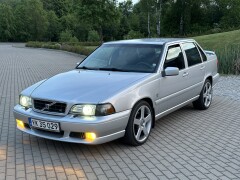 Volvo Volvo S70 R 