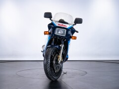 Suzuki GSXR 1100    