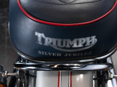 Triumph Bonneville Silver Jubilee 